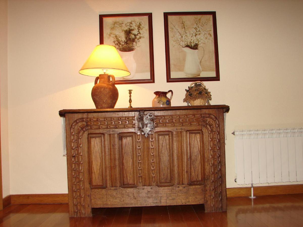Apartamentos Lazkano I Y II Uharte-Arakil ภายนอก รูปภาพ