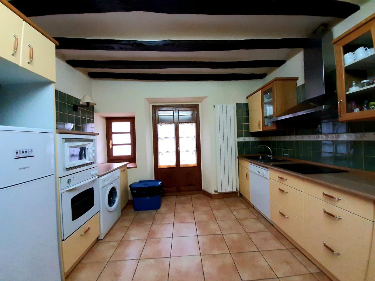 Apartamentos Lazkano I Y II Uharte-Arakil ภายนอก รูปภาพ